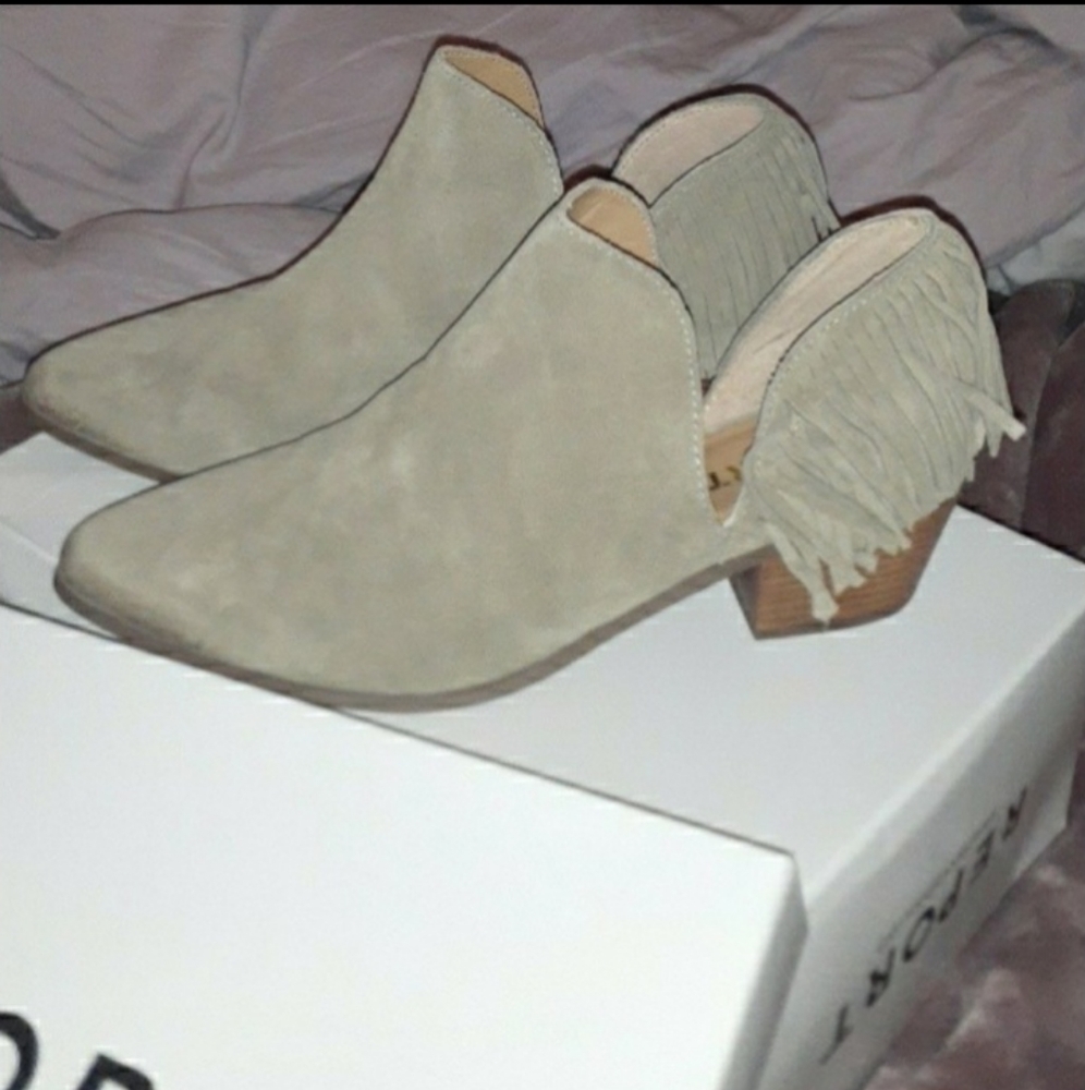 Report Ignatious Taupe NWT